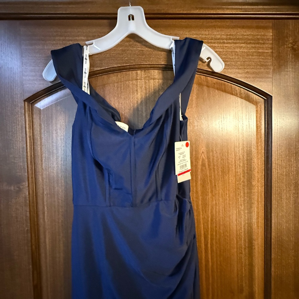 Chic Strapless Navy Dress